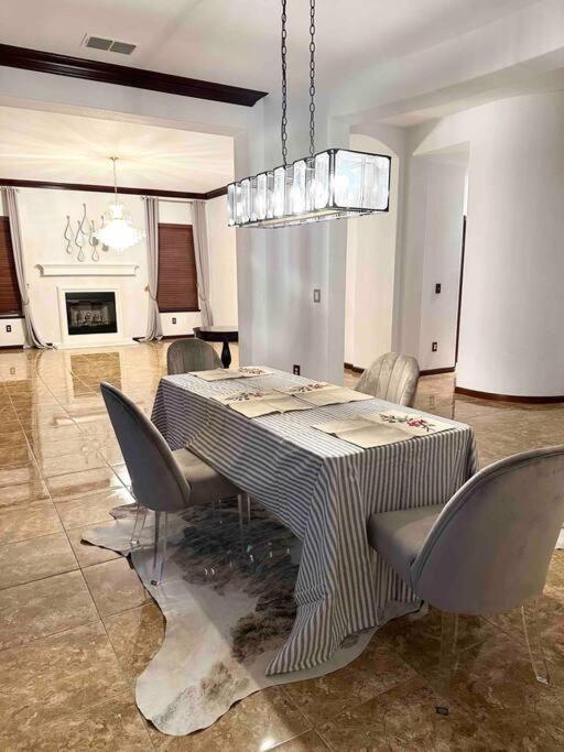 埃尔克格罗夫Luxury Mansion House别墅 外观 照片